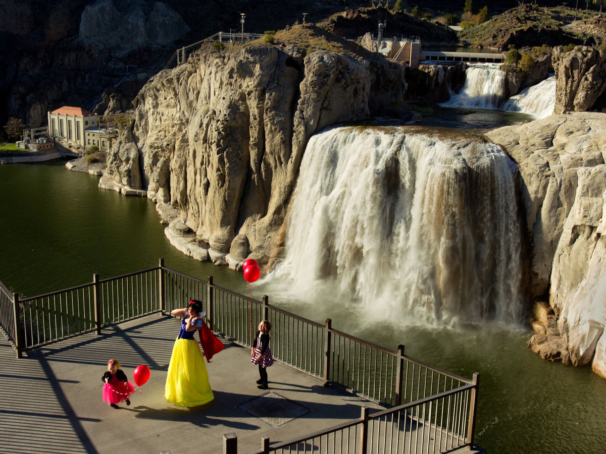 Snow White at Shoshone Falls